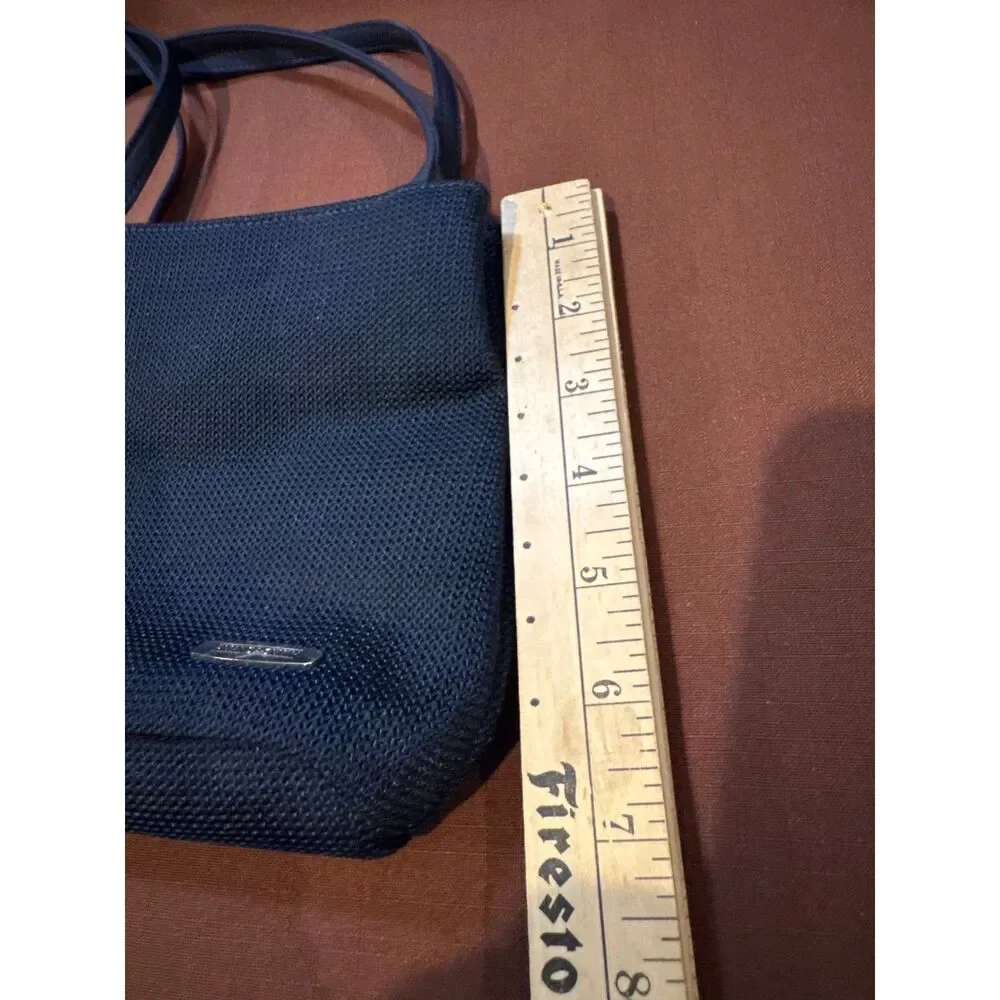 Black Amanda Smith Crossbody Bag